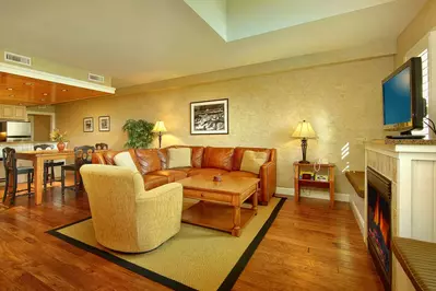 living area at Cherokee Lodge Condos