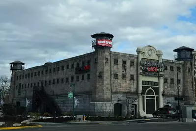 Alcatraz full bldg