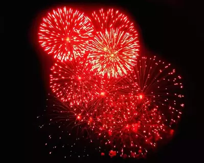 Spectacular red fireworks visible from our Pigeon Forge vacation condos.